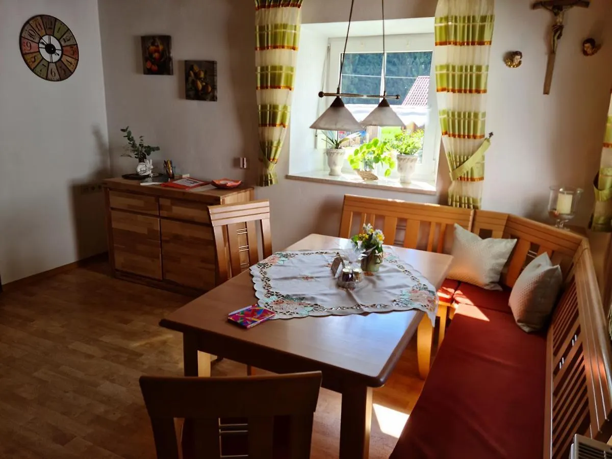 Ferienhaus Am Bach Riedenburg